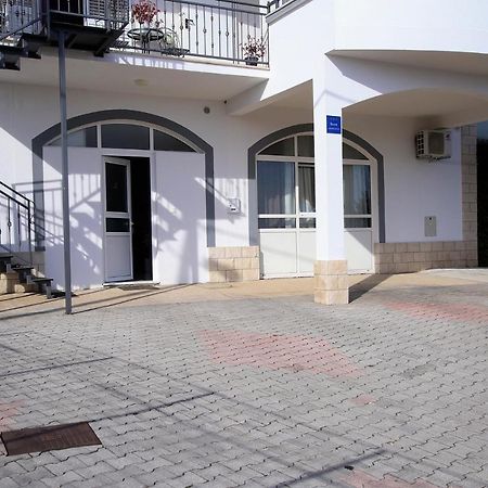 Kaštela Charming Carmen Apartment מראה חיצוני תמונה