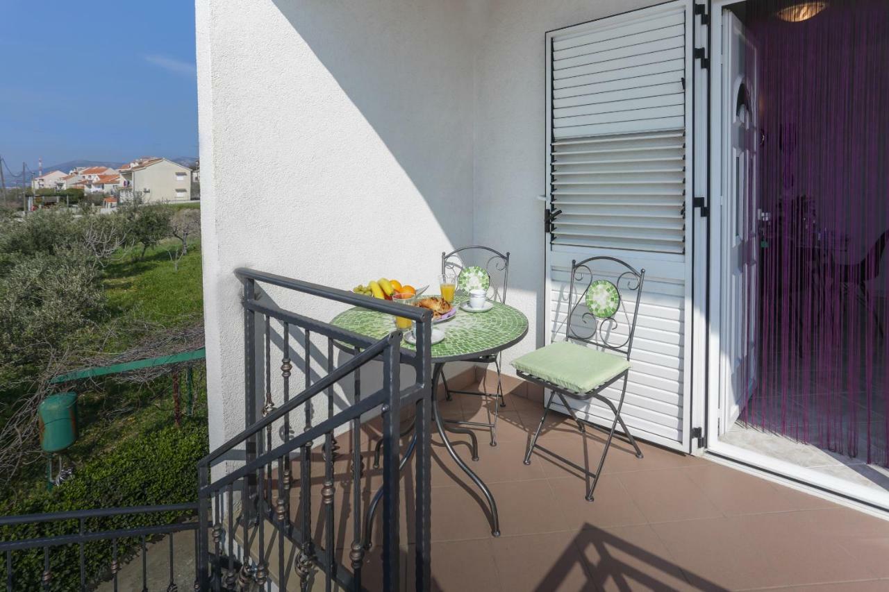 Kaštela Charming Carmen Apartment מראה חיצוני תמונה