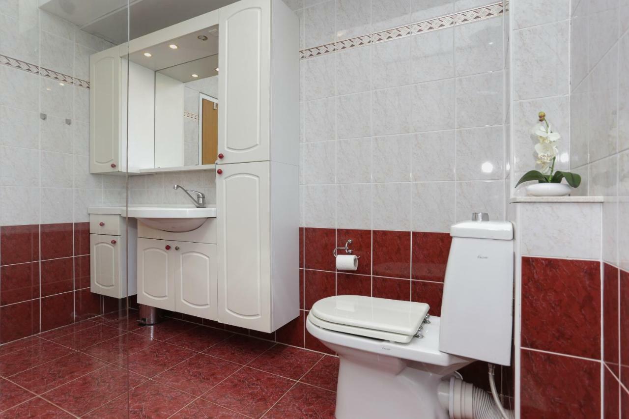 Kaštela Charming Carmen Apartment מראה חיצוני תמונה