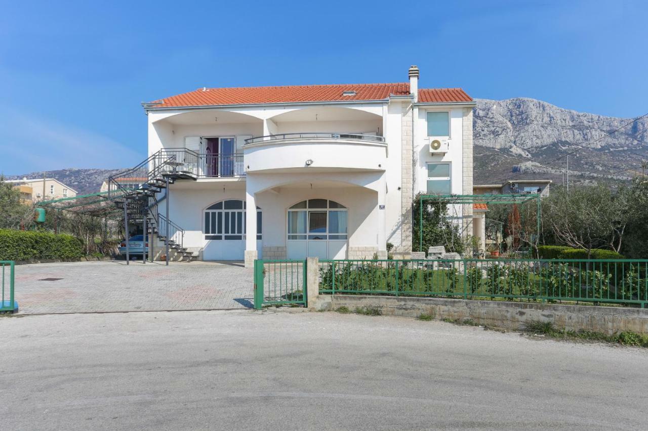 Kaštela Charming Carmen Apartment מראה חיצוני תמונה
